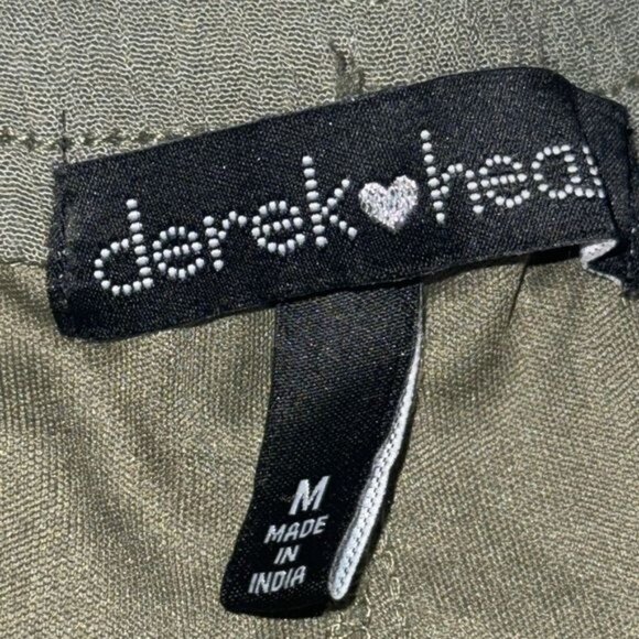 Derek Heart Embroidered Shorts M Rayon & Polyester - Picture 2 of 8